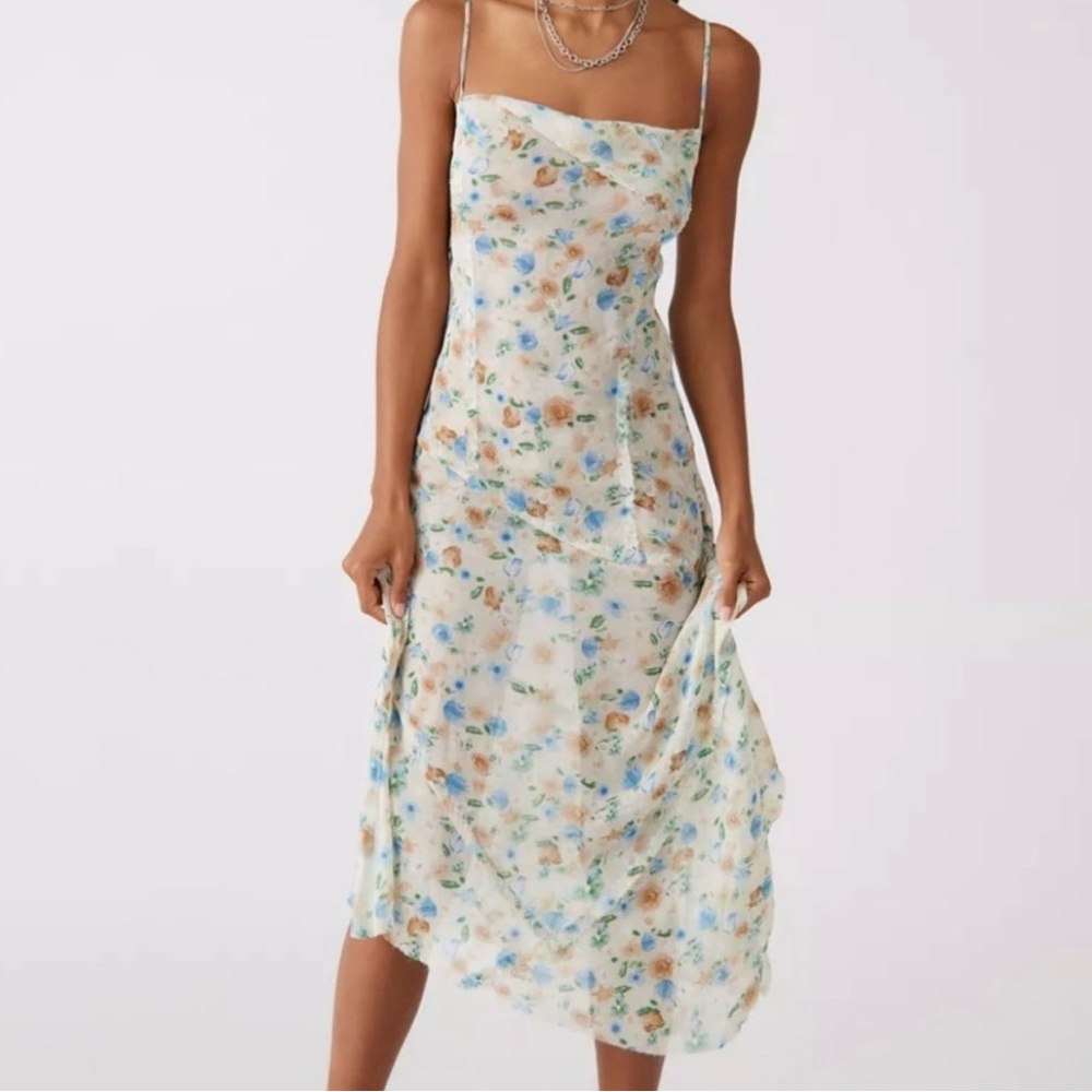 Urban Outfitters Priscilla Seamed Floral Midi Dress Medium Shear Coquette